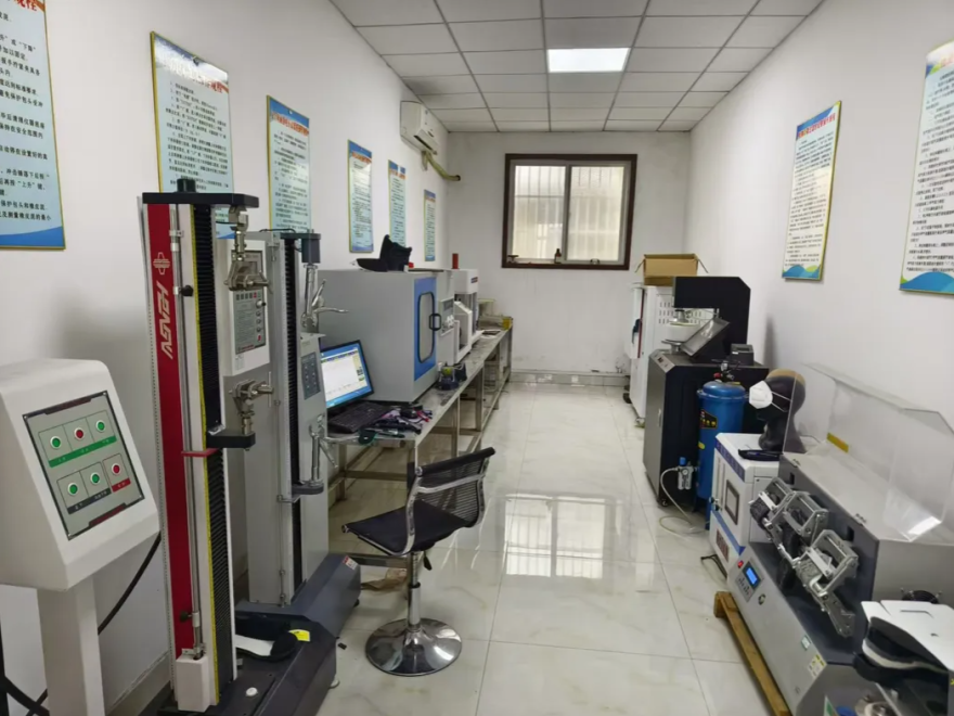 How to Avoid Fake CE Certificates for Safety Footwear