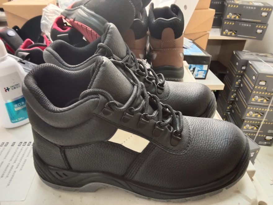 Inline Inspection vs Final Inspection: What Really Matters in Safety Shoe Manufacturing